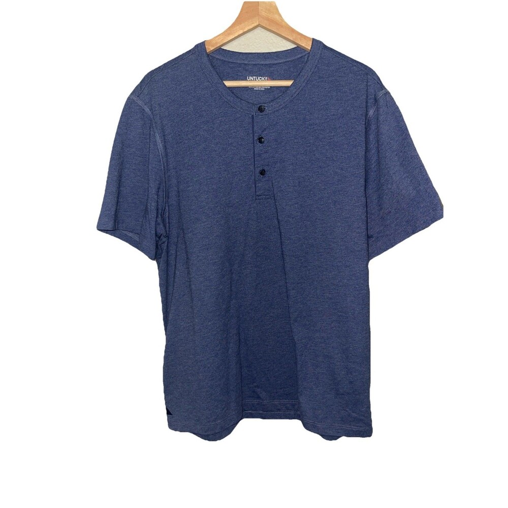 UNTUCKit Men's Short Sleeve Henley Style T-Shirt Size Large
